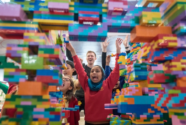 How to use LEGO to bring the arts to life teaser image